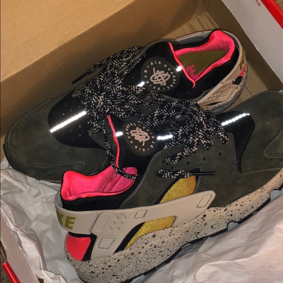 Nike Other - Nike Air Huarache Run